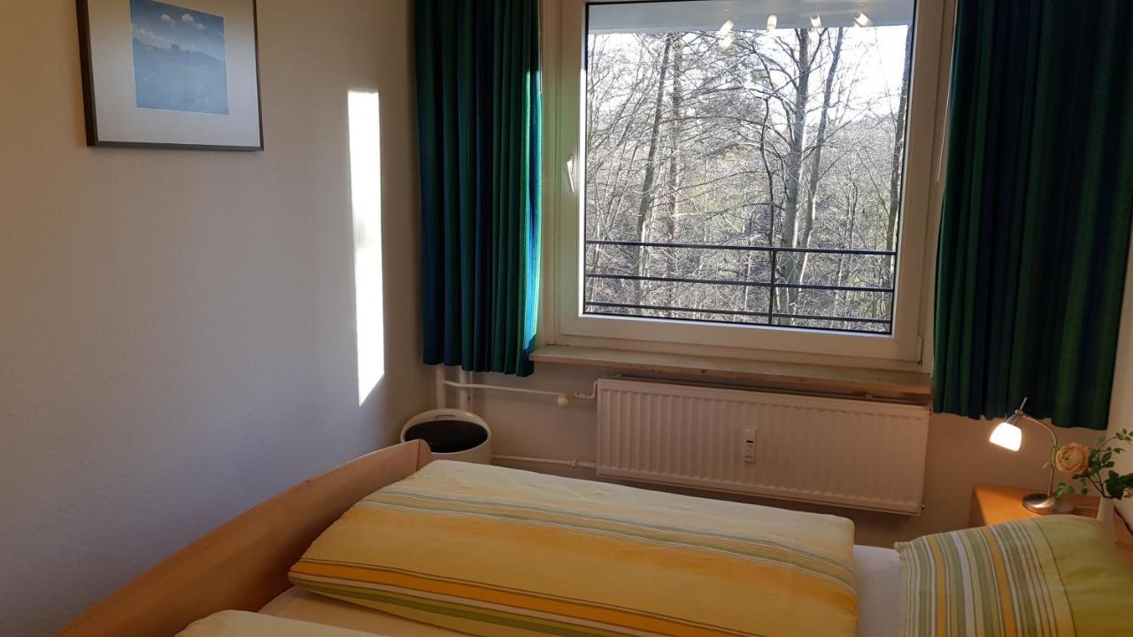 Kurpark Appartement กลึคส์บวร์ก ภายนอก รูปภาพ