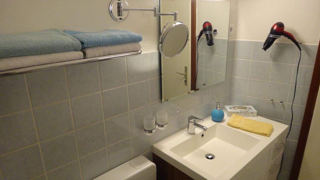 Kurpark Appartement กลึคส์บวร์ก ภายนอก รูปภาพ